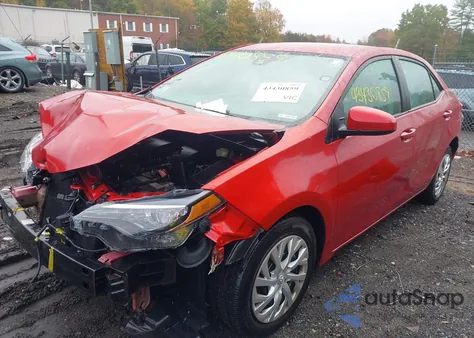 2017 Toyota Corolla Le z USA, uszkodzony, nr VIN 5YFBURHE9HP693783